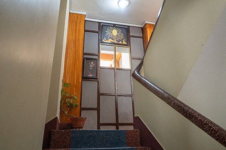 Hotel Interior 104 of 122
