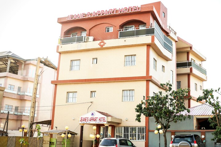 Hotel 64 of 66