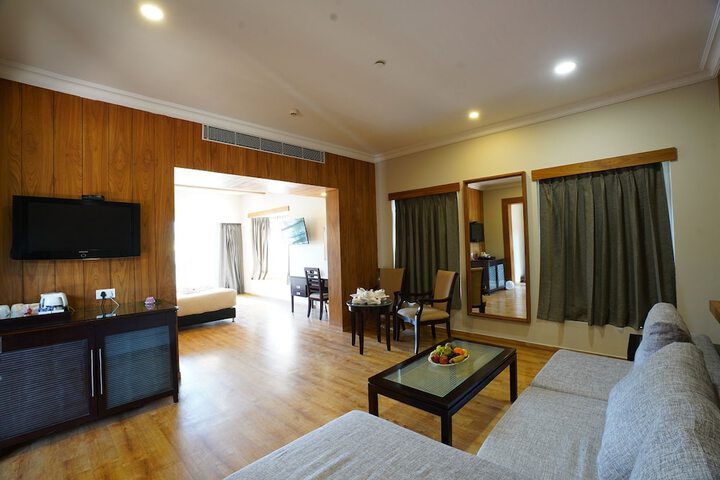 Room 9 of 64