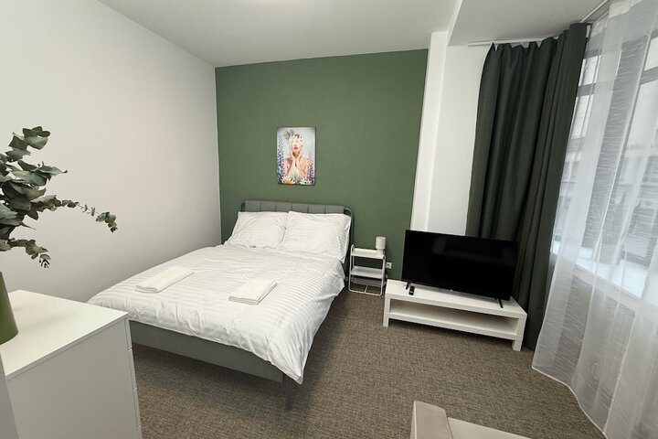 Room 8 of 49