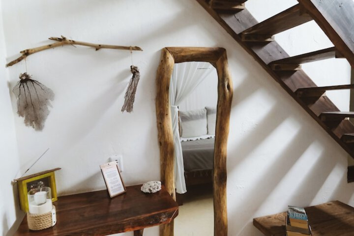 Room 9 of 60