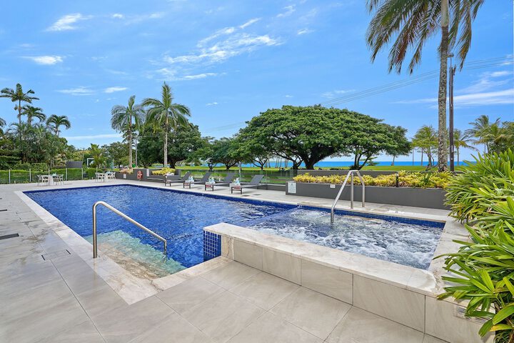 Pool 54 of 94