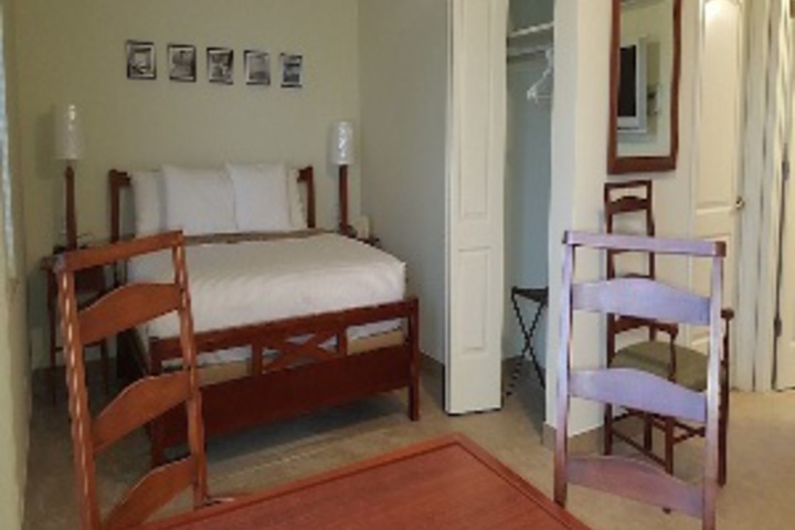 Room 379 of 695