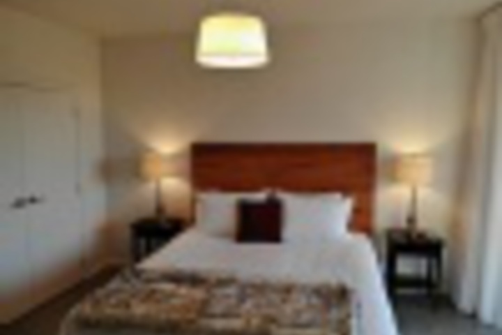 Room 136 of 204