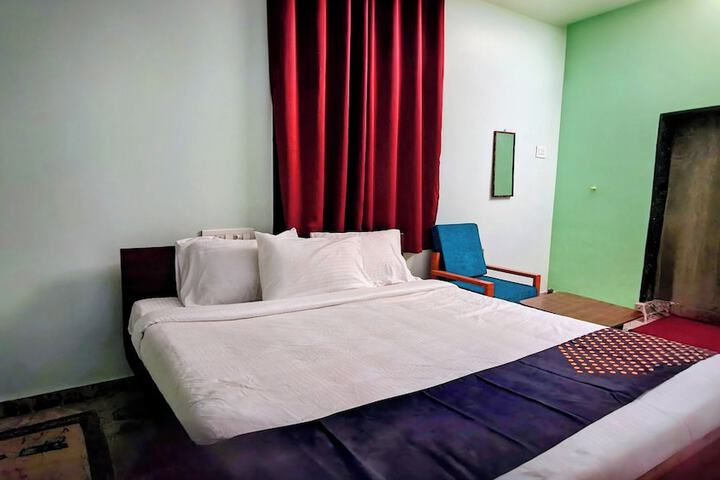Room 38 of 63