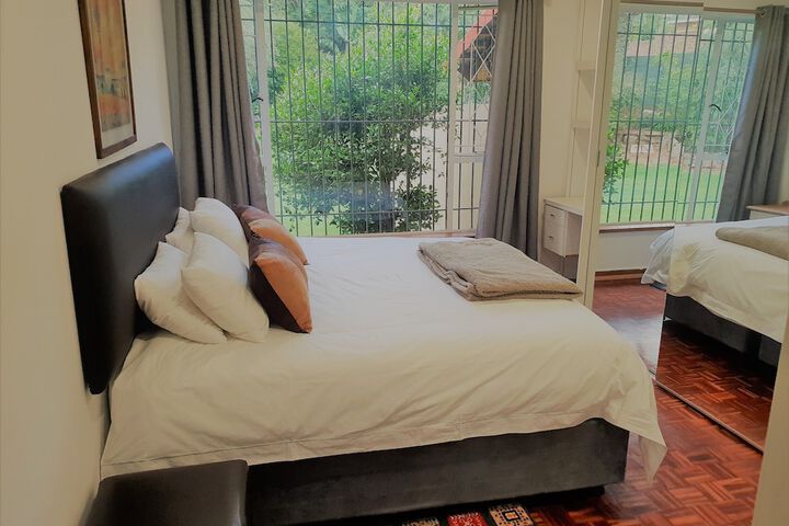 Room 12 of 93