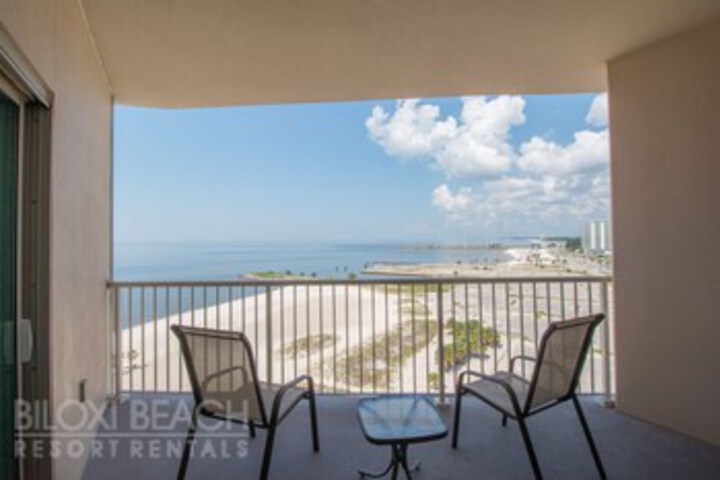 Terrace/Patio 38 of 38