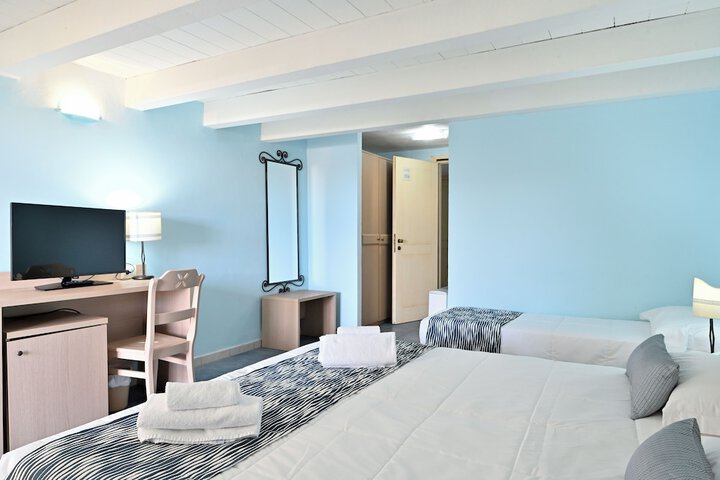 Room 48 of 117