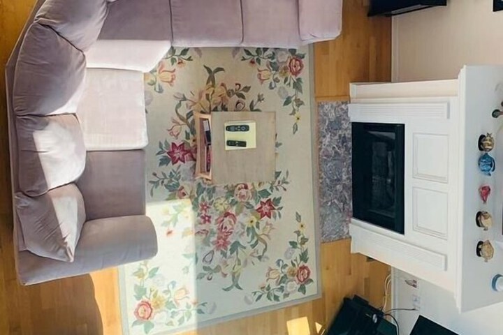 Room 19 of 33
