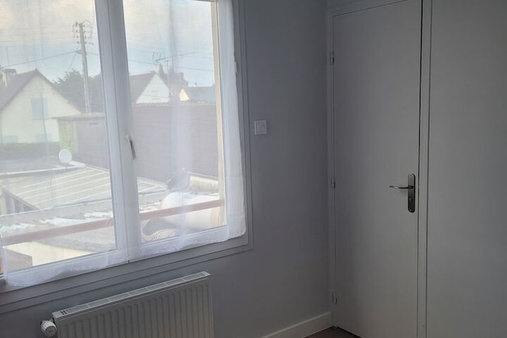 Room 11 of 116