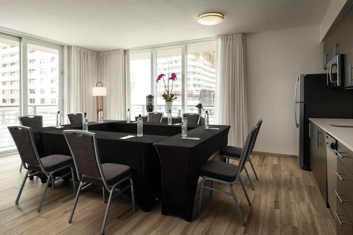 Meeting facility