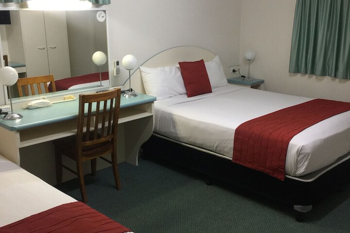 Room 5 of 45