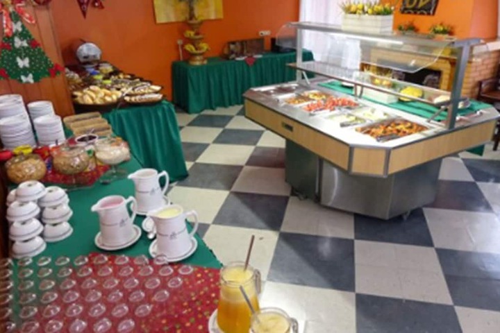 Breakfast/Coffee Service 33 of 53