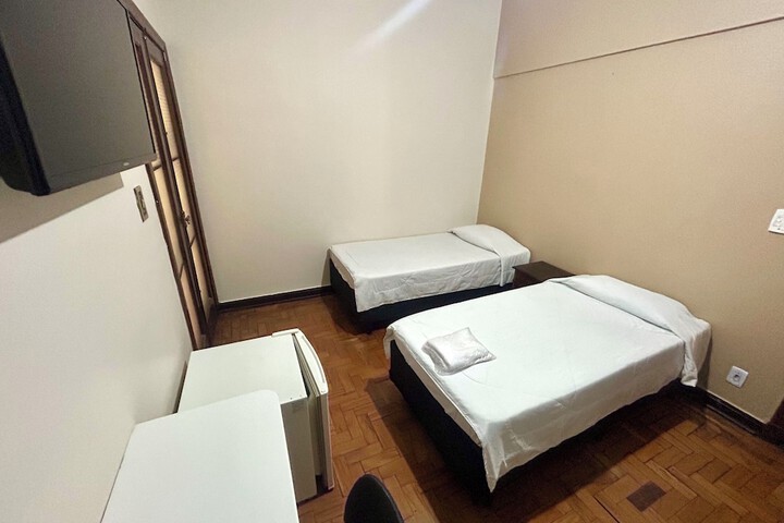 Room 15 of 54