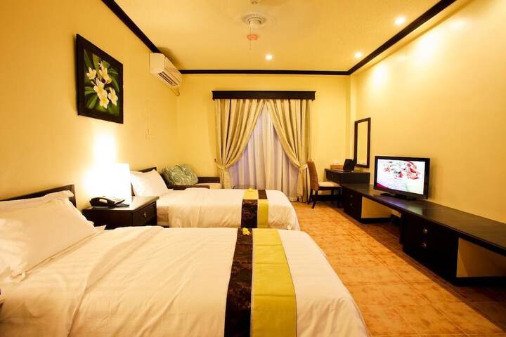 Room 18 of 73