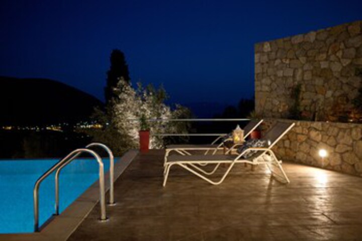 Terrace/Patio 19 of 22