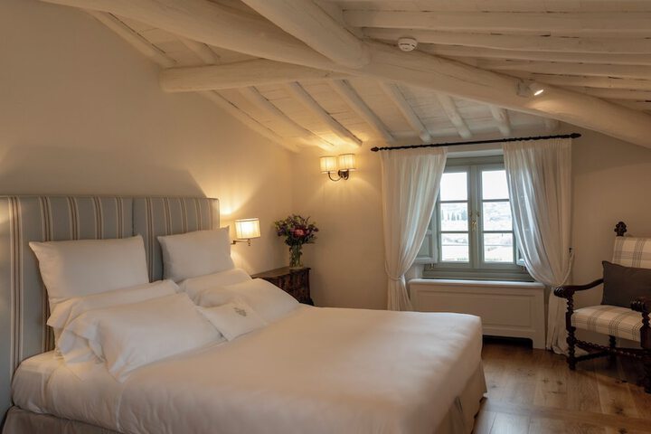 Room 25 of 71