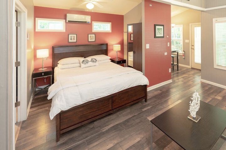Room 14 of 64