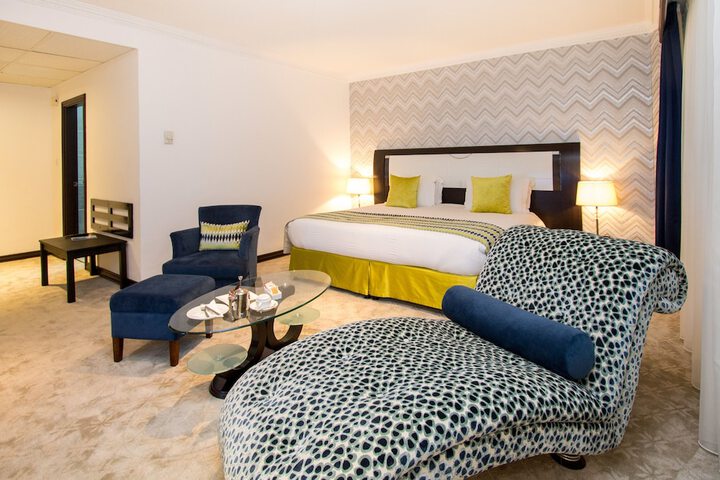Room 25 of 109