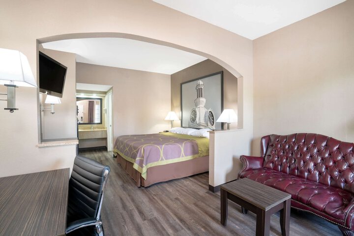 1 King Bed Mobility Accessible (9 of 12)