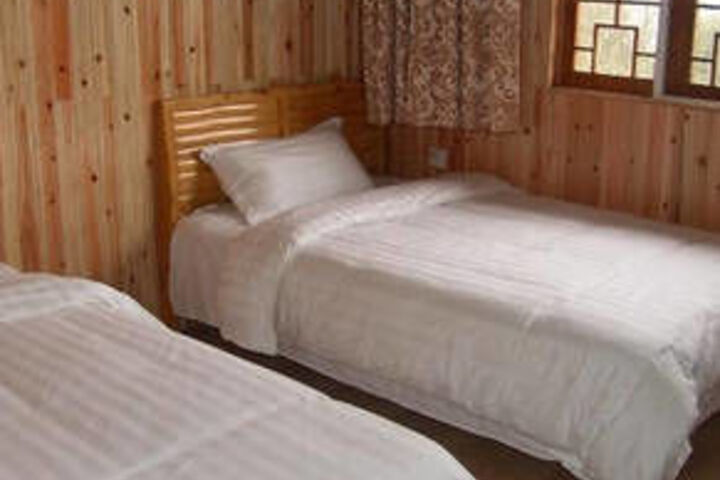 Room 14 of 30