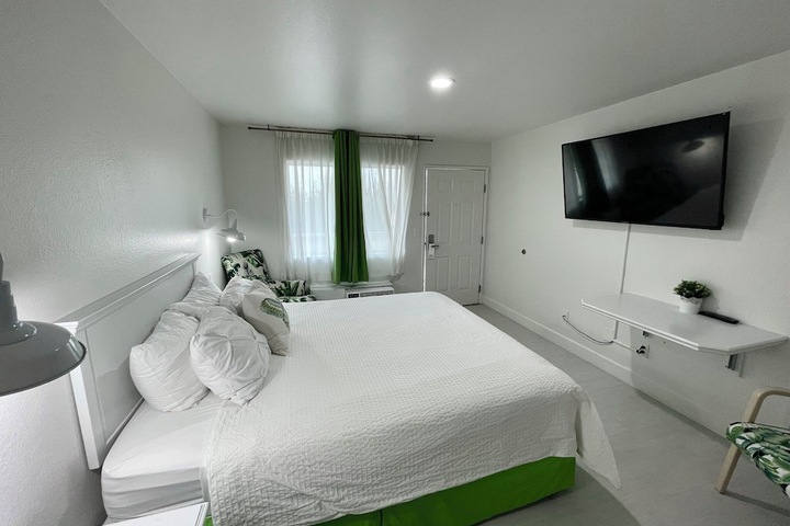 Room 14 of 44