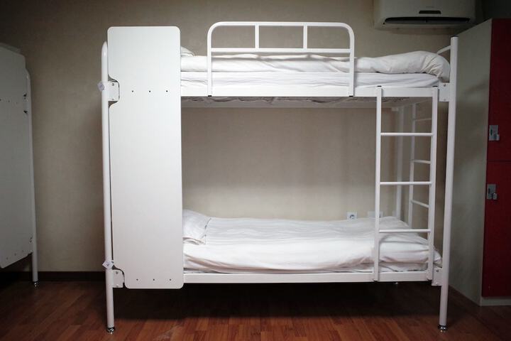 Room 26 of 59