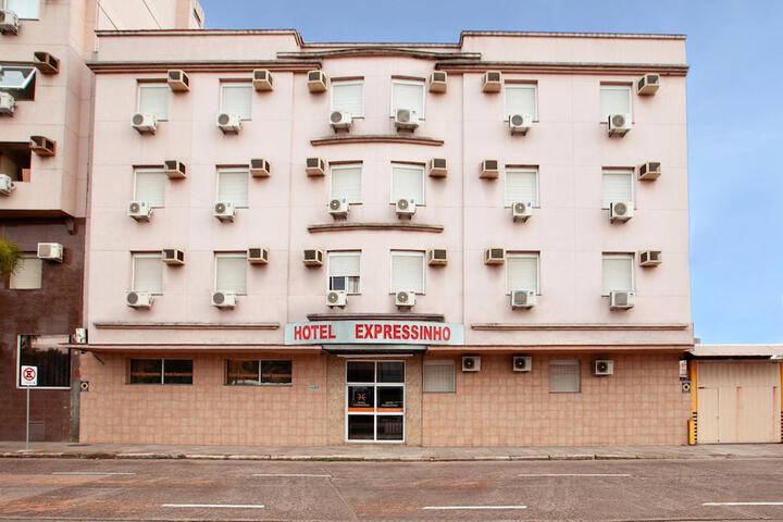 Hotel Entry