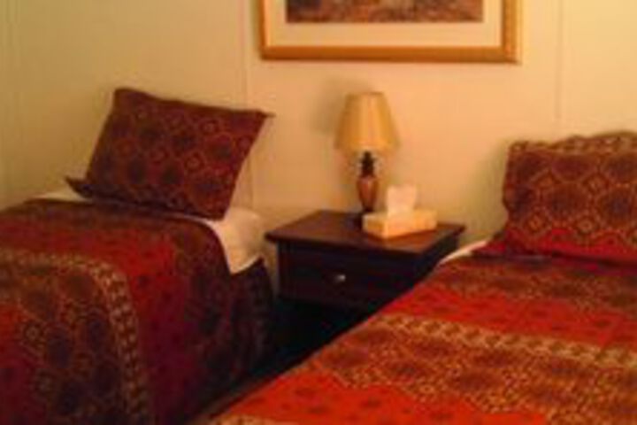 Room 13 of 24