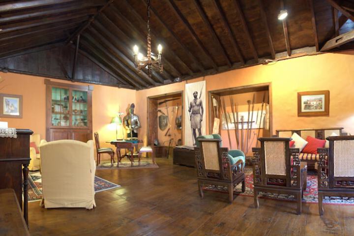 Room 3 of 62