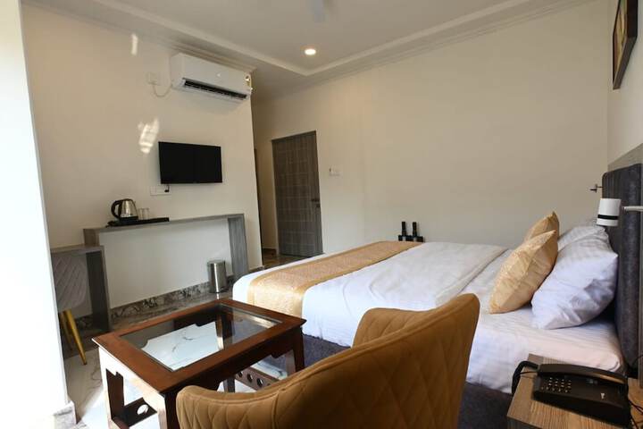 Room 16 of 62