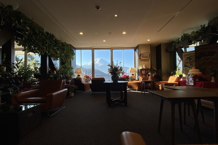 Hotel Interior 7 of 127