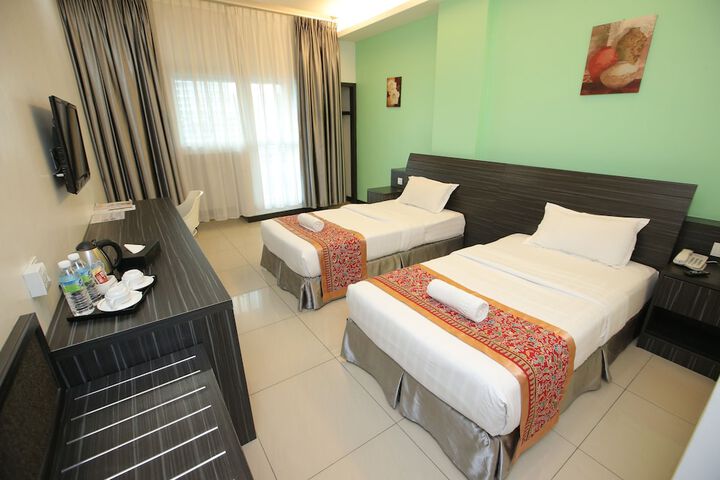 Room 5 of 29