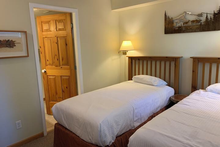 Room 7 of 70