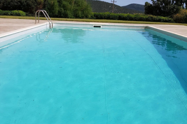 Pool 4 of 4