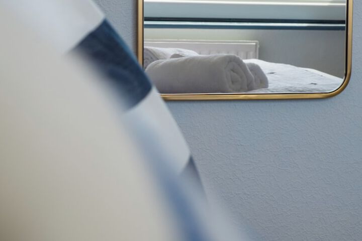 Room 28 of 51