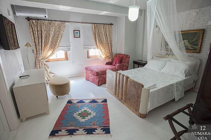 Room 18 of 55
