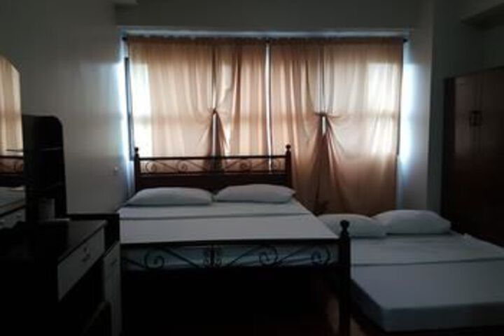 Room 46 of 127