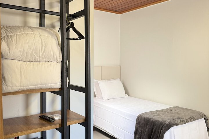 Room 13 of 23