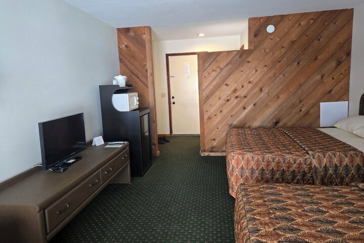 Room 14 of 34