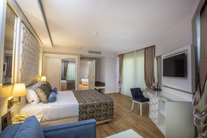 Room 15 of 91