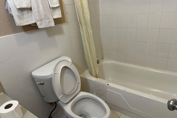 Clean Restrooms