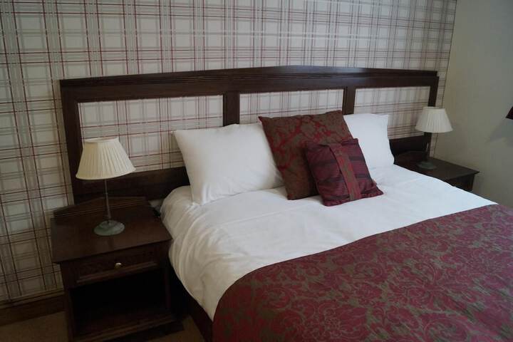 Room 5 of 51