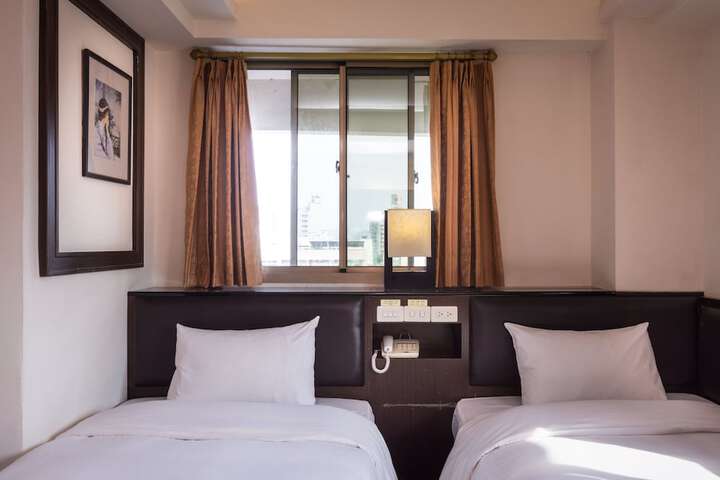 Room 14 of 44