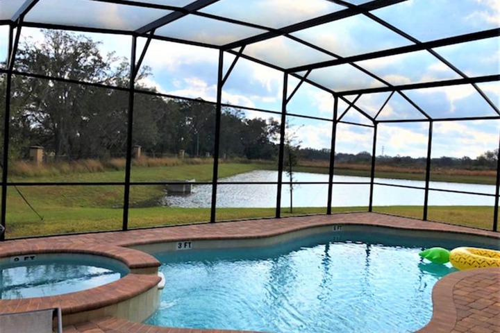 Pool 54 of 64