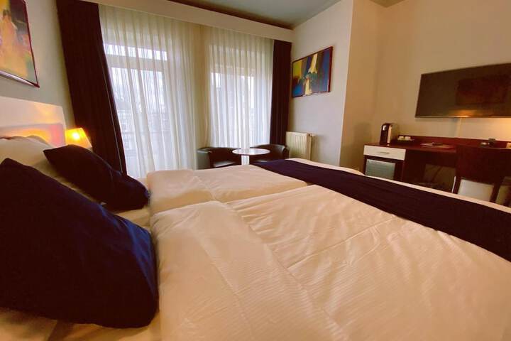 Room 26 of 72