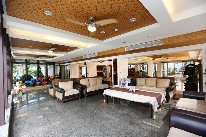 Hotel Interior 5 of 43