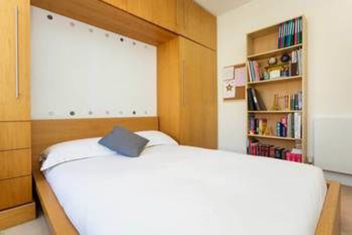 Room 14 of 22