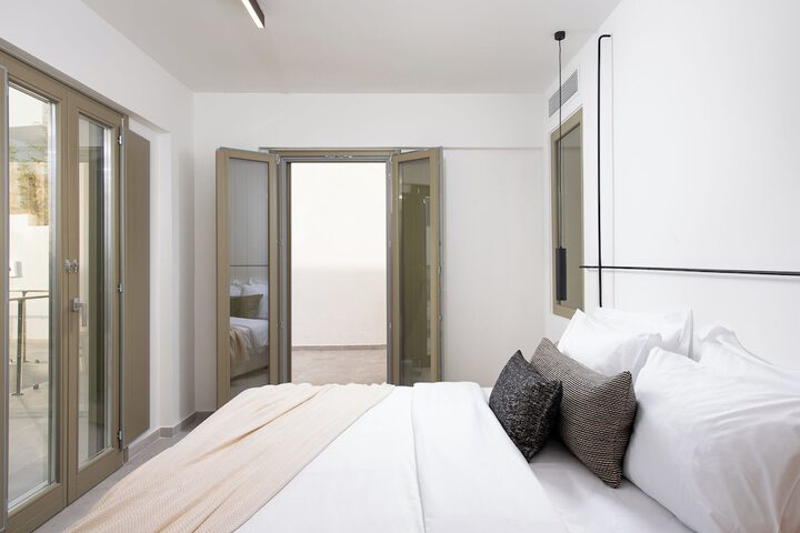 Room 18 of 95