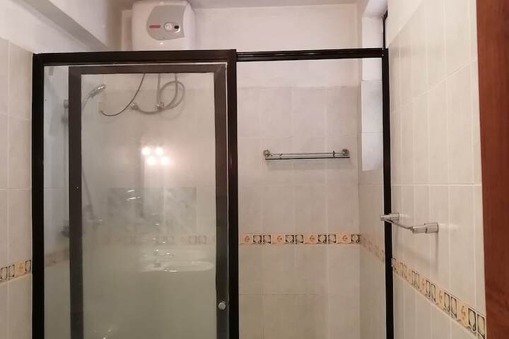 Room 66 of 95